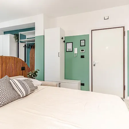 Japandi Apartment, Zona Porto Con Balcone E Jacuzzi Idromassaggio *