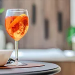Japandi Apartment, Zona Porto Con Balcone E Jacuzzi Idromassaggio Livorno