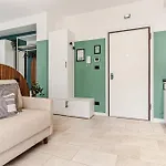 Apartment Japandi Apartment, Zona Porto Con Balcone E Jacuzzi Idromassaggio *